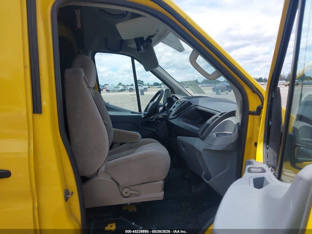 1FTCR3XM8FKB14127 Ford Transit-250