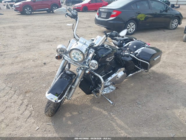 Harley-Davidson Flhr Road King 2017 1HD1FBC11HB626254 Image 2