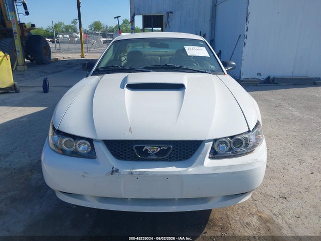 2004 Ford Mustang Gt მანქანა იყიდება აუქციონზე, vin: 1FAFP42X94F150916, აუქციონის ნომერი: 45239034