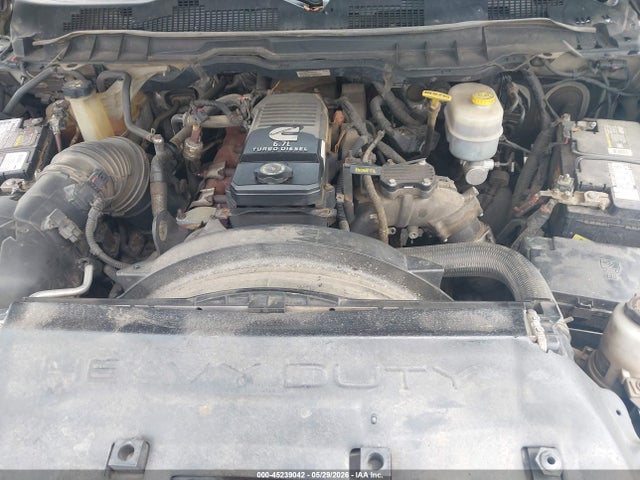 45239042 :رقم المزاد ، 3C63RRJL1FG512989 vin ، 2015 Ram 3500 Laramie مزاد بيع