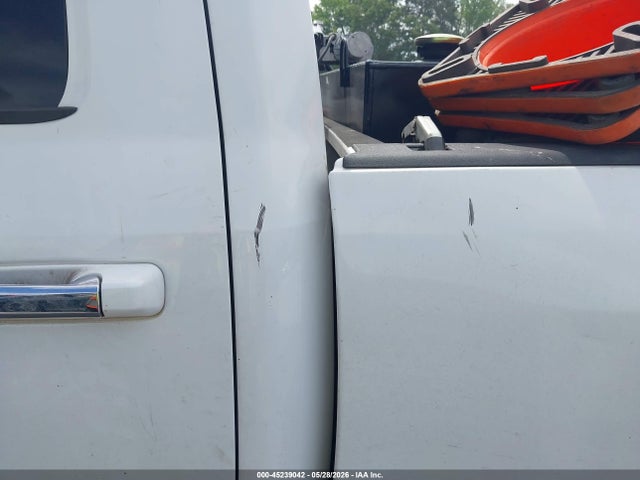 45239042 :رقم المزاد ، 3C63RRJL1FG512989 vin ، 2015 Ram 3500 Laramie مزاد بيع