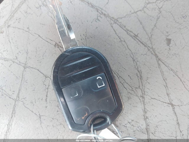 45239064 :رقم المزاد ، 1FM5K7D82DGC60658 vin ، 2013 Ford Explorer Xlt مزاد بيع