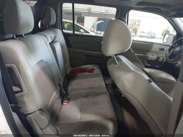 Продаж на аукціоні авто 2015 Honda Pilot Se, vin: 5FNYF4H30FB069871, номер лоту: 45239072