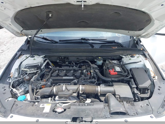 45239106 :رقم المزاد ، 1HGCV1F31JA202011 vin ، 2018 Honda Accord Sport مزاد بيع