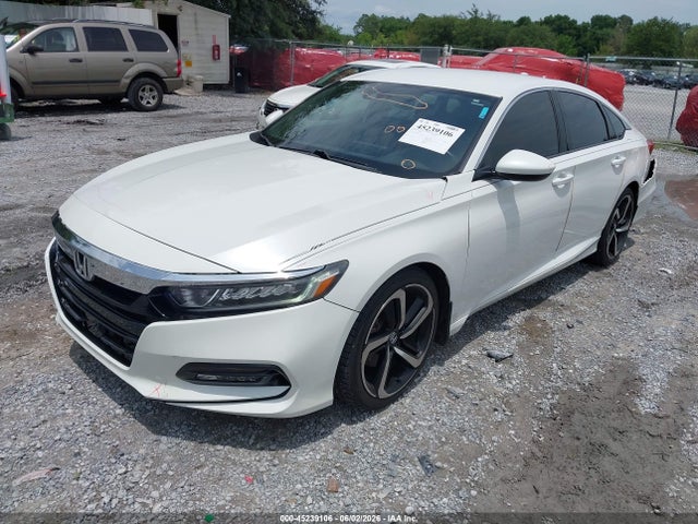 45239106 :رقم المزاد ، 1HGCV1F31JA202011 vin ، 2018 Honda Accord Sport مزاد بيع