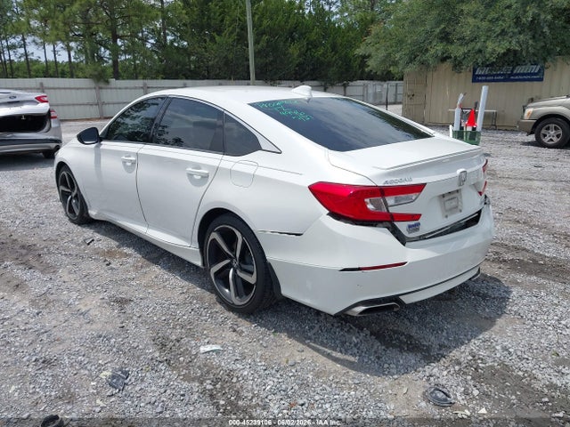 45239106 :رقم المزاد ، 1HGCV1F31JA202011 vin ، 2018 Honda Accord Sport مزاد بيع