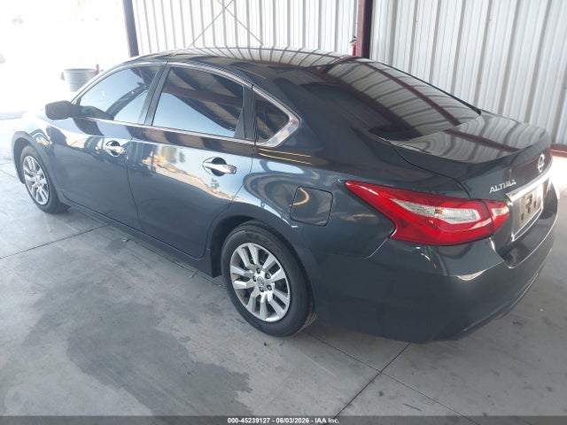 1N4AL3AP7HN352375 Nissan Altima 2.5 S