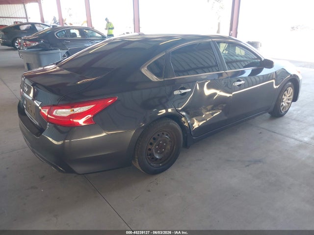 1N4AL3AP7HN352375 Nissan Altima 2.5 S