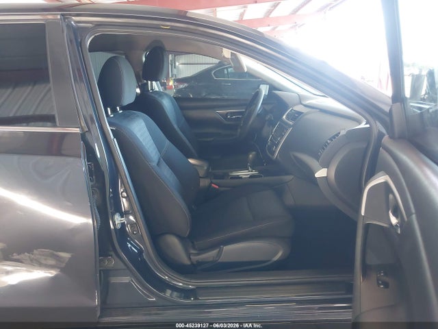 1N4AL3AP7HN352375 Nissan Altima 2.5 S