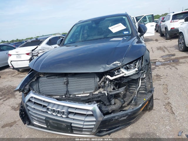 45239193 :رقم المزاد ، WA1BNAFY9J2239365 vin ، 2018 Audi Q5 2.0t Premium مزاد بيع