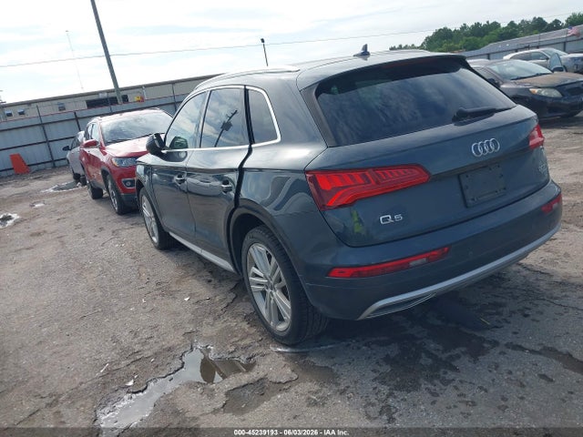 45239193 :رقم المزاد ، WA1BNAFY9J2239365 vin ، 2018 Audi Q5 2.0t Premium مزاد بيع