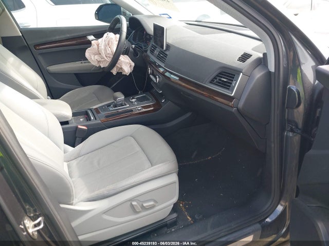 45239193 :رقم المزاد ، WA1BNAFY9J2239365 vin ، 2018 Audi Q5 2.0t Premium مزاد بيع