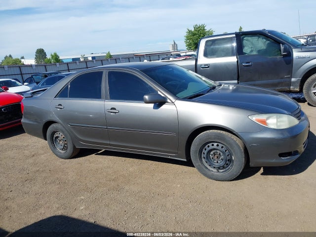 Aukcja sprzedaży 2004 Toyota Camry Le, vin: JTDBE32K440270316, numer aukcji: 45239236