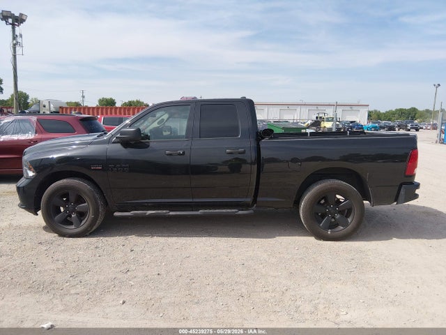 45239275 :رقم المزاد ، 1C6RR7FT5HS837566 vin ، 2017 Ram 1500 Express  4x4 6'4 Box مزاد بيع