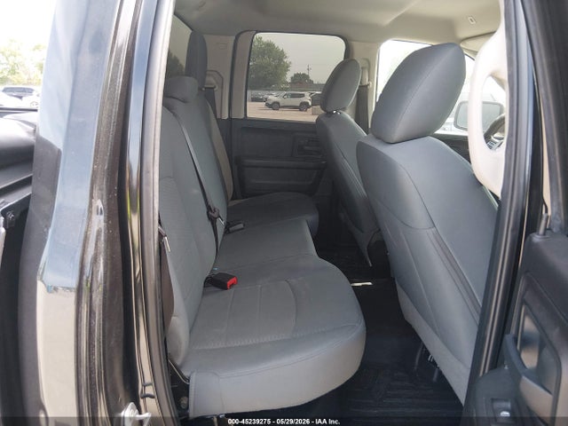 45239275 :رقم المزاد ، 1C6RR7FT5HS837566 vin ، 2017 Ram 1500 Express  4x4 6'4 Box مزاد بيع