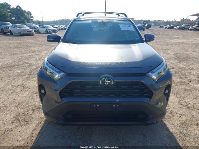 2025 Toyota Rav4 Xle Premium მანქანა იყიდება აუქციონზე, vin: 2T3C1RFV3SC345766, აუქციონის ნომერი: 45239321