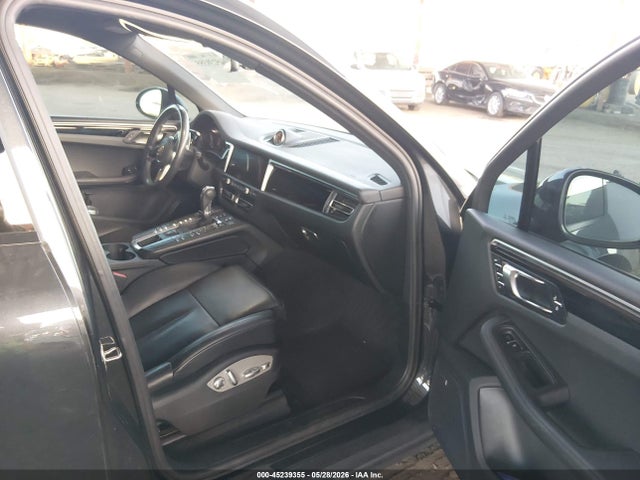 Porsche Macan 2021 WP1AA2A53MLB17551 Image 5