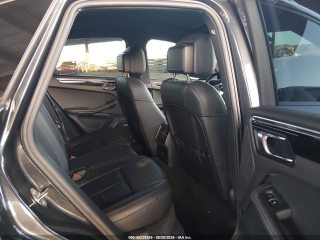 Porsche Macan 2021 WP1AA2A53MLB17551 Image 8