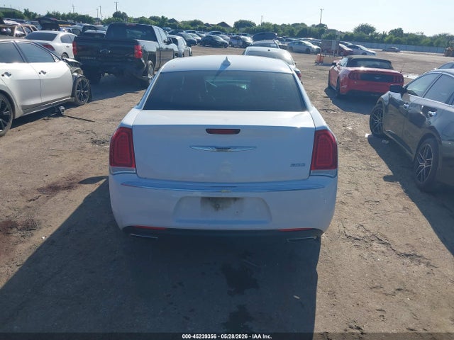 Продажа на аукционе авто 2015 Chrysler 300 Limited, vin: 2C3CCAAG8FH893842, номер лота: 45239356