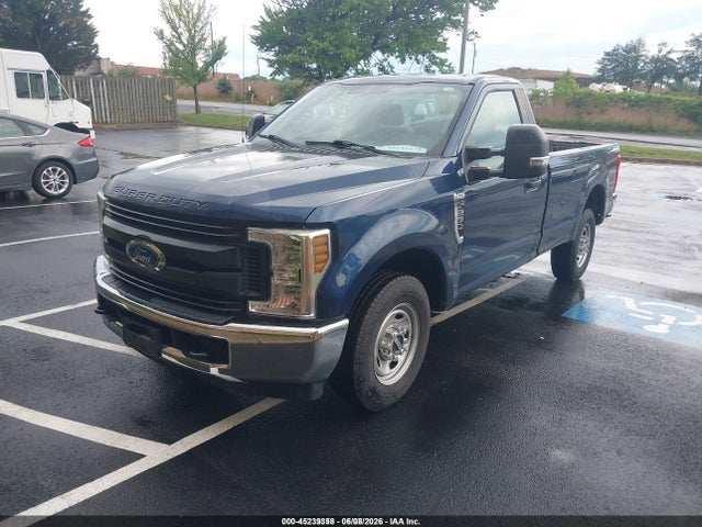 1FTBF2A69JEC83766 Ford F-250 Xl