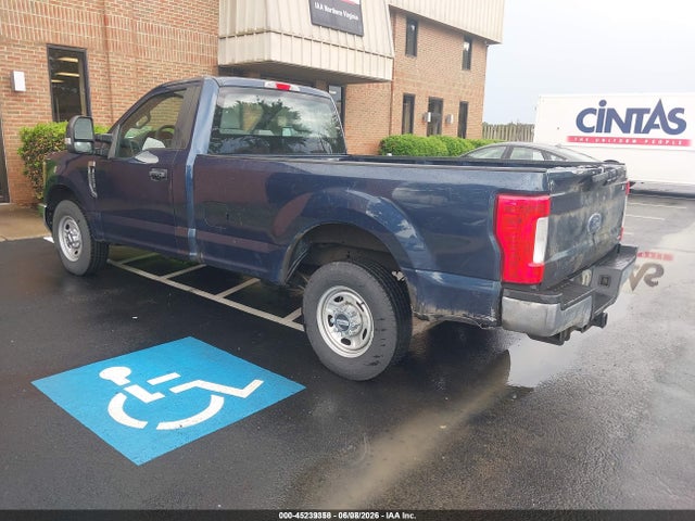 1FTBF2A69JEC83766 Ford F-250 Xl