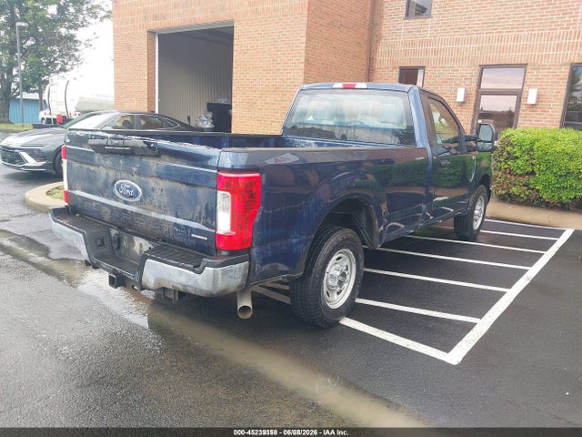 1FTBF2A69JEC83766 Ford F-250 Xl