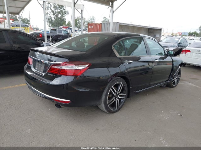 45239378 :رقم المزاد ، 1HGCR2F51HA188052 vin ، 2017 Honda Accord Sport مزاد بيع