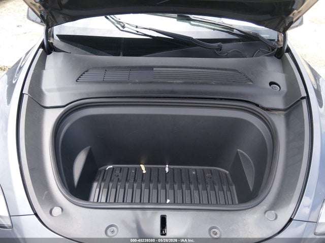 45239380 :رقم المزاد ، 5YJYGDEE4LF029310 vin ، 2020 Tesla Model Y Long Range Dual Motor All-wheel Drive مزاد بيع