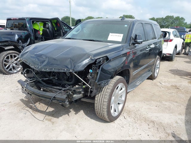 45239384 :رقم المزاد ، 1GYS3MKJXFR745155 vin ، 2015 Cadillac Escalade Luxury مزاد بيع