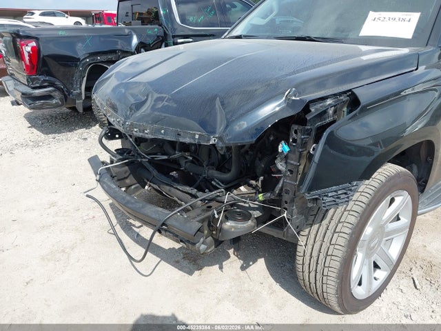 45239384 :رقم المزاد ، 1GYS3MKJXFR745155 vin ، 2015 Cadillac Escalade Luxury مزاد بيع