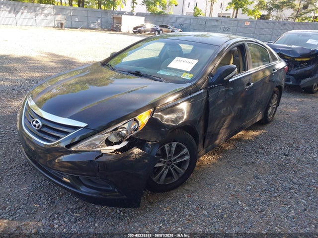 Продажа на аукционе авто 2014 Hyundai Sonata Gls, vin: 5NPEB4AC7EH866837, номер лота: 45239388