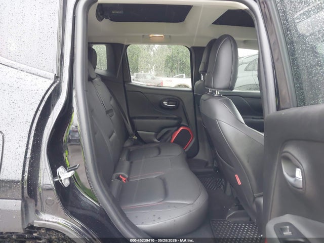 ZACCJBCB7HPG37380 Jeep Renegade Trailhawk 4x4