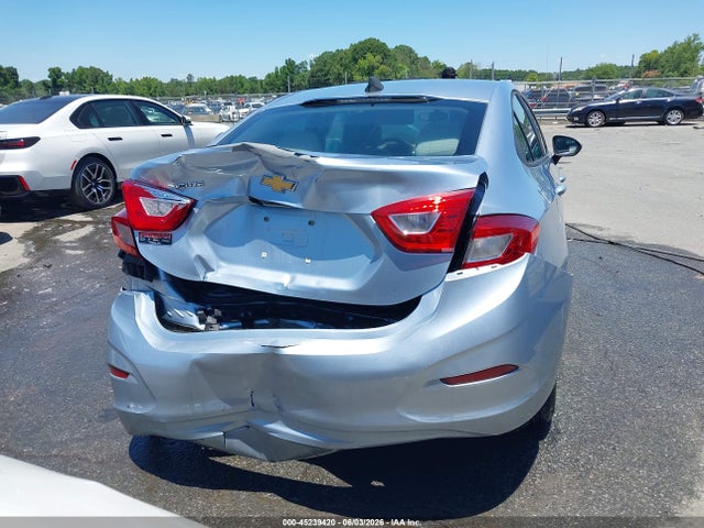 Продажа на аукционе авто 2018 Chevrolet Cruze Ls Auto, vin: 1G1BC5SM0J7135011, номер лота: 45239420