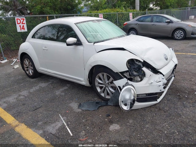 2014 Volkswagen Beetle 2.0l Tdi მანქანა იყიდება აუქციონზე, vin: 3VWJL7AT4EM600566, აუქციონის ნომერი: 45239423