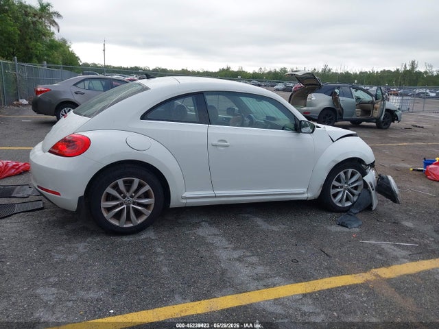 2014 Volkswagen Beetle 2.0l Tdi მანქანა იყიდება აუქციონზე, vin: 3VWJL7AT4EM600566, აუქციონის ნომერი: 45239423