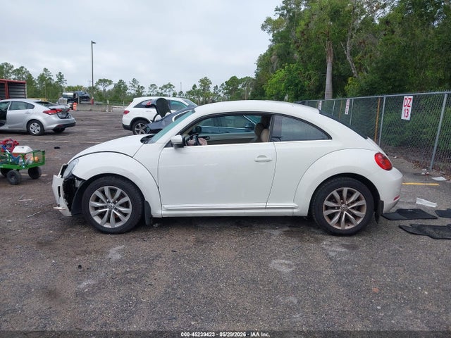 2014 Volkswagen Beetle 2.0l Tdi მანქანა იყიდება აუქციონზე, vin: 3VWJL7AT4EM600566, აუქციონის ნომერი: 45239423
