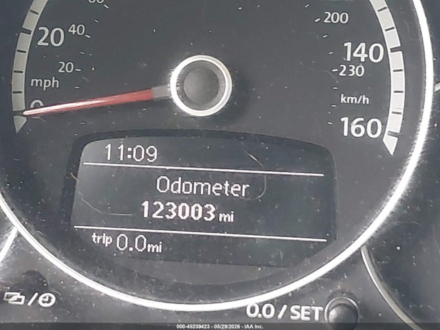 2014 Volkswagen Beetle 2.0l Tdi მანქანა იყიდება აუქციონზე, vin: 3VWJL7AT4EM600566, აუქციონის ნომერი: 45239423