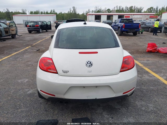 2014 Volkswagen Beetle 2.0l Tdi მანქანა იყიდება აუქციონზე, vin: 3VWJL7AT4EM600566, აუქციონის ნომერი: 45239423