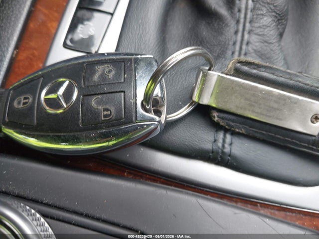 45239429 :رقم المزاد ، WDDGF5EB8BR138071 vin ، 2011 Mercedes-benz C 300 Luxury/sport مزاد بيع
