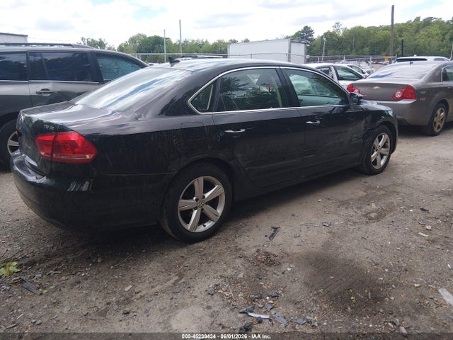 Продаж на аукціоні авто 2014 Volkswagen Passat 1.8t Se, vin: 1VWBT7A35EC088306, номер лоту: 45239434