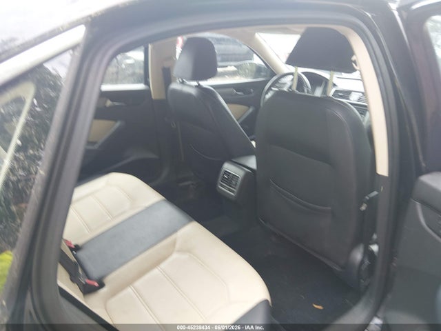 Продаж на аукціоні авто 2014 Volkswagen Passat 1.8t Se, vin: 1VWBT7A35EC088306, номер лоту: 45239434