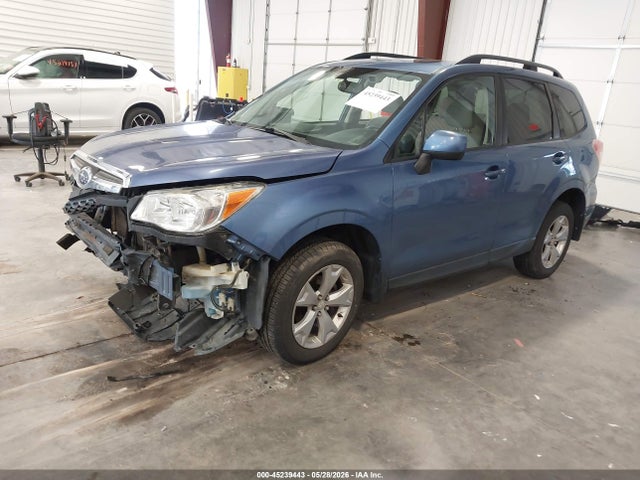 Subaru Forester 2.5i Premium 2016 JF2SJAFC4GH495197 Image 2