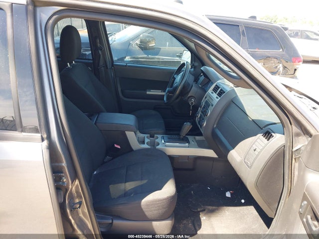 2009 Ford Escape Xlt მანქანა იყიდება აუქციონზე, vin: 1FMCU03G59KD11446, აუქციონის ნომერი: 45239446