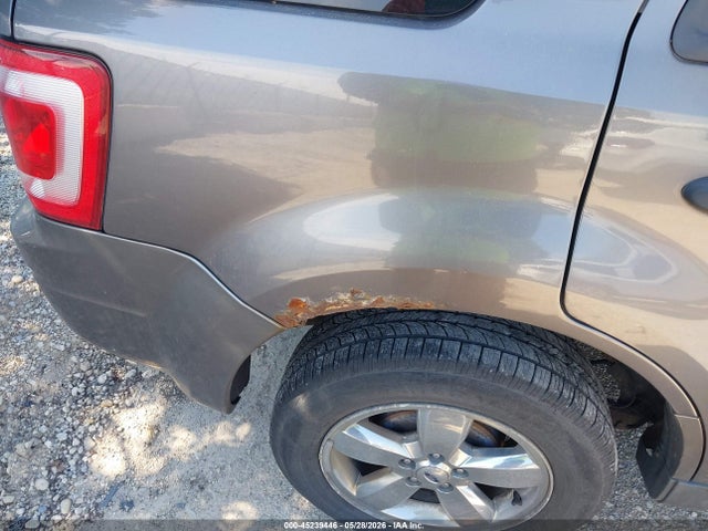2009 Ford Escape Xlt მანქანა იყიდება აუქციონზე, vin: 1FMCU03G59KD11446, აუქციონის ნომერი: 45239446