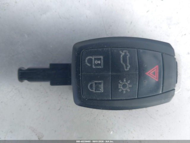 Aukcja sprzedaży 2008 Volvo C30 T5 R-design/t5 Version 1.0/t5 Version 2.0, vin: YV1MK672182061695, numer aukcji: 45239465