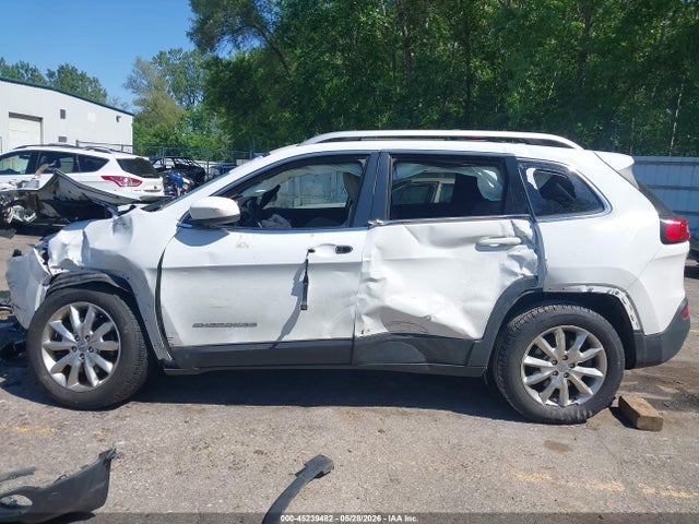 Auction sale of the 2016 Jeep Cherokee Limited, vin: 1C4PJMDB8GW145244, lot number: 45239482