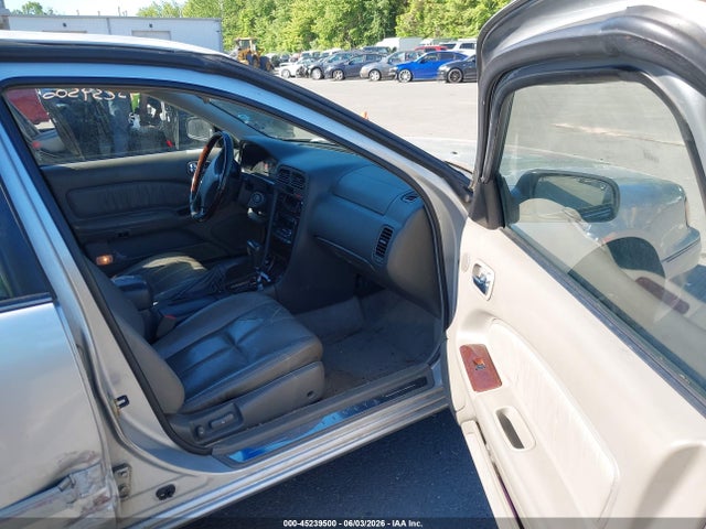 Aukcja sprzedaży 1999 Infiniti I30 Limited/standard/touring, vin: JNKCA21A3XT776899, numer aukcji: 45239500