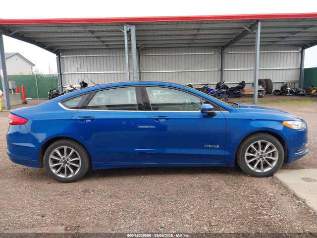 3FA6P0UU0HR345114 Ford Fusion Hybrid S