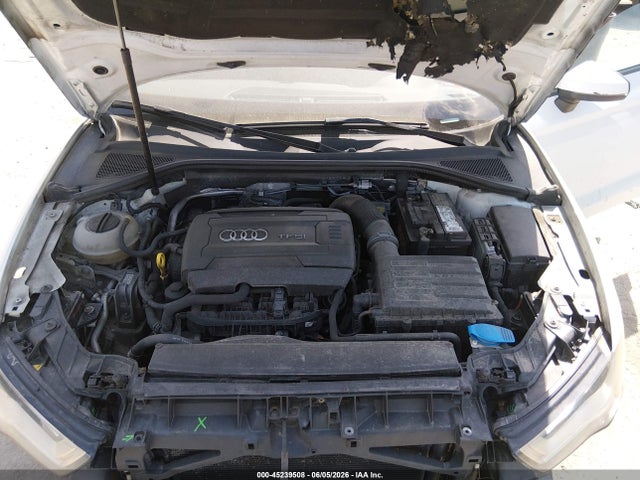 45239508 :رقم المزاد ، WAUBFGFF9F1141127 vin ، 2015 Audi A3 2.0t Premium مزاد بيع