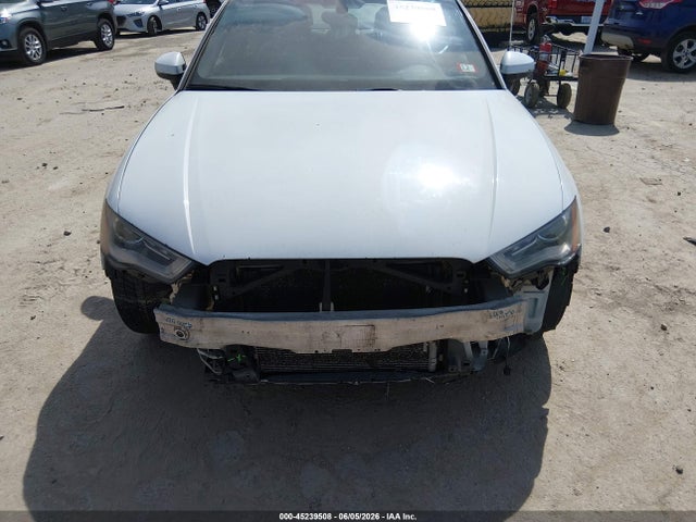 45239508 :رقم المزاد ، WAUBFGFF9F1141127 vin ، 2015 Audi A3 2.0t Premium مزاد بيع